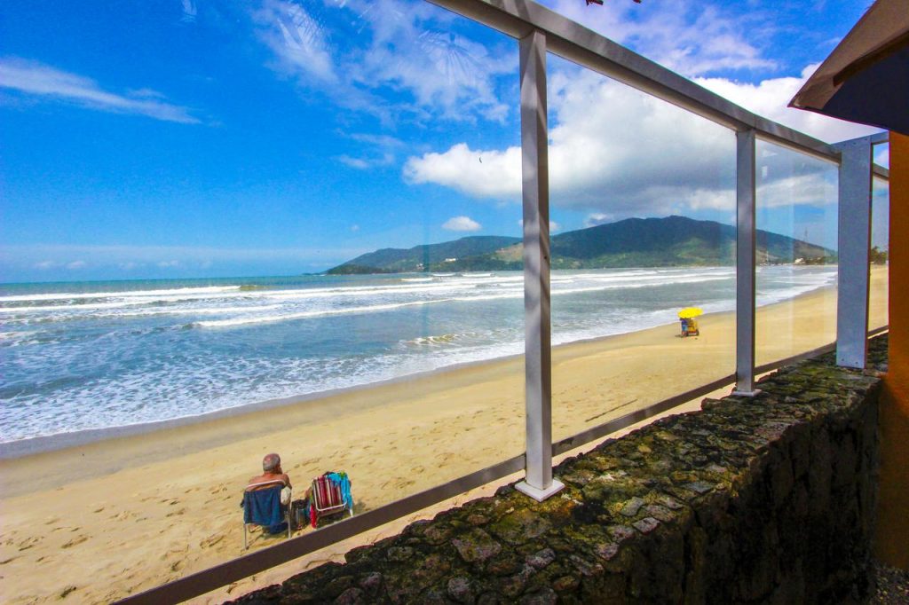 Pousadas pé na areia Ubatuba