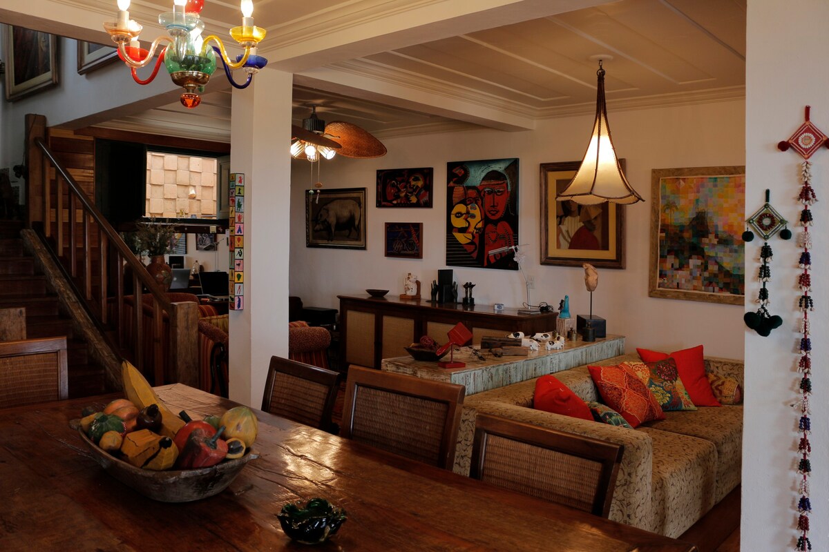 sala da Casa dos Sonhos, airbnb em Tiradentes