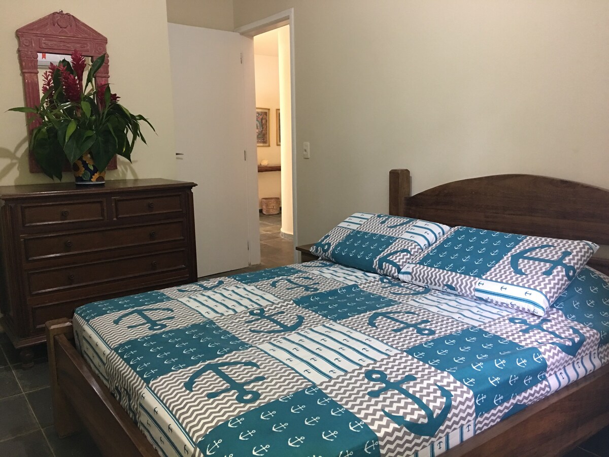 quarto da Casa de praia Riviera de São Lourenço, airbnb em bertioga