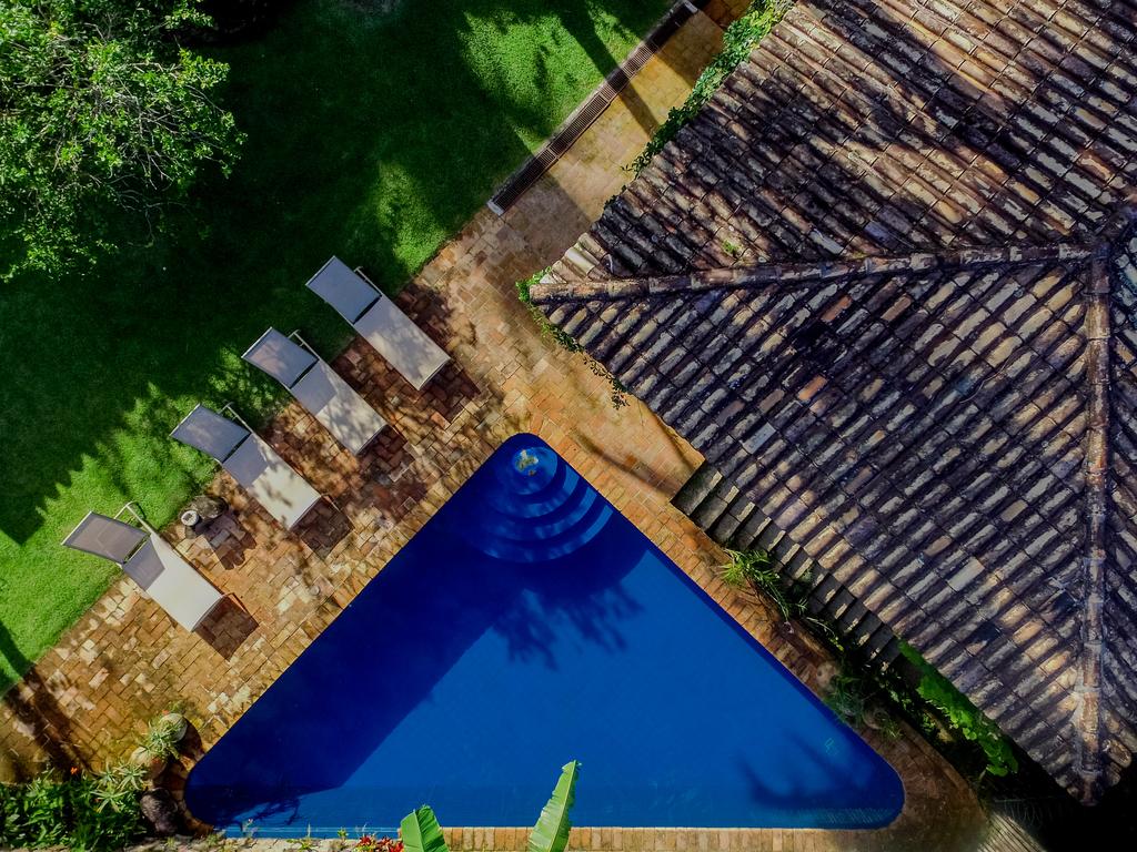 piscina da feiticeira guesthouse