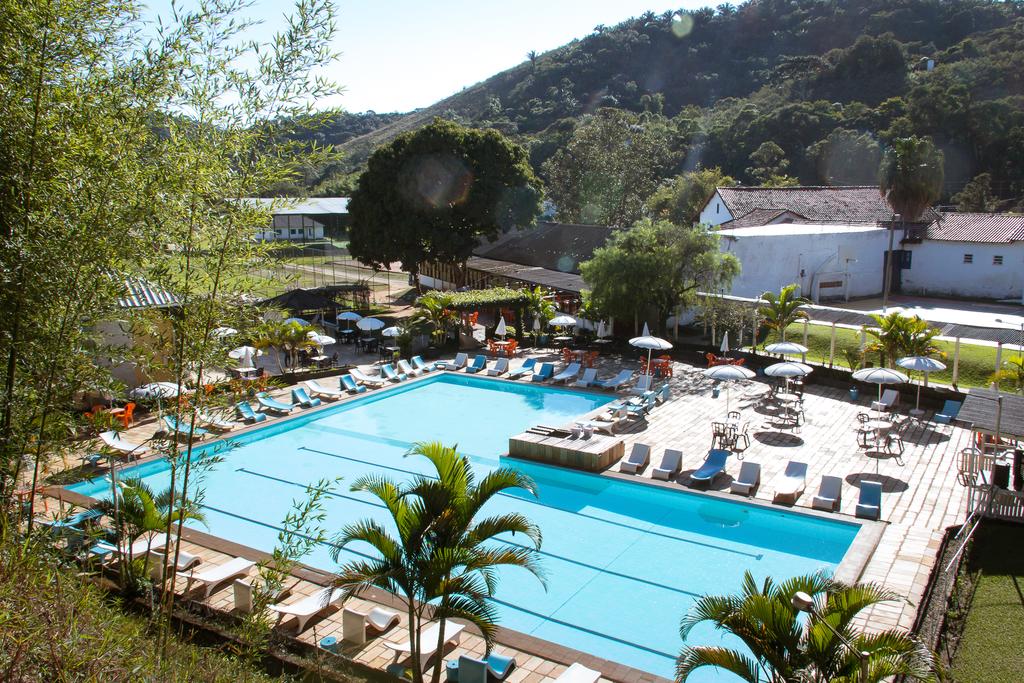 piscina do Hotel Fazenda Santa Barbara no Rio de Janeiro