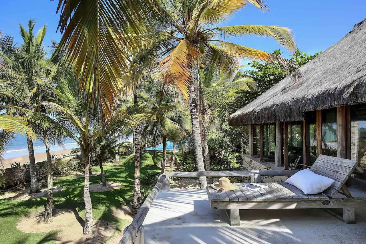 vista da casa ponta da barra em trancoso