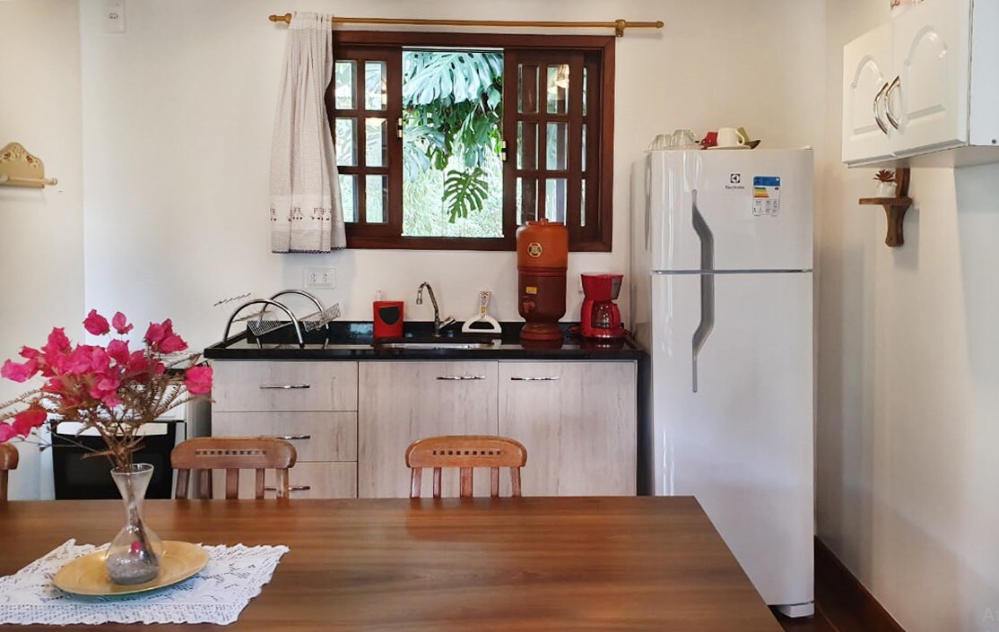 cozinha do airbnb Chalé Terra em Teresópolis