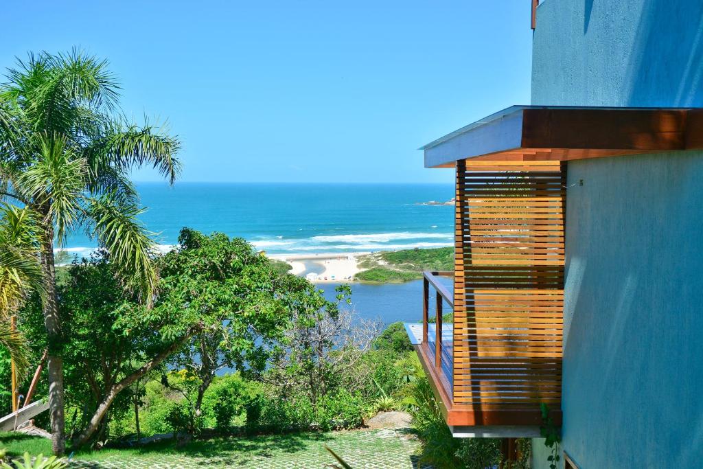 As 17 Pousadas Mais Incríveis na Praia do Rosa