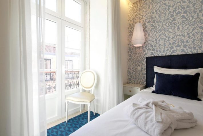 hotel barato com varanda em lisboa