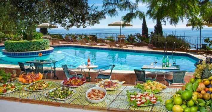 pousada com piscina em taormina