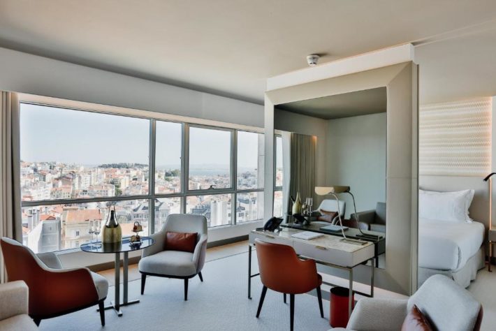 hotel 5 estrelas em lisboa com suíte com vista para a cidade