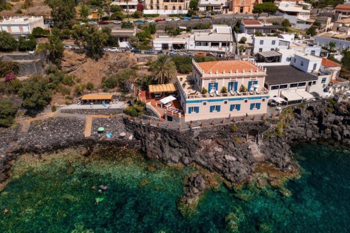 hotel beira mar na sicília