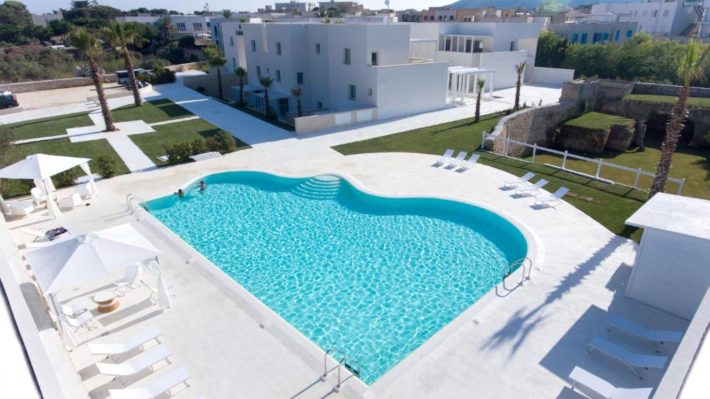 hotel com piscina em favignana