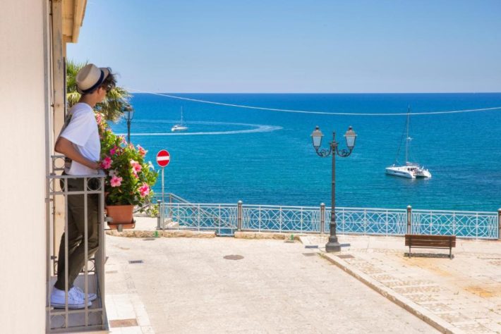 hotel com vista para o mar em castellammare del golfo