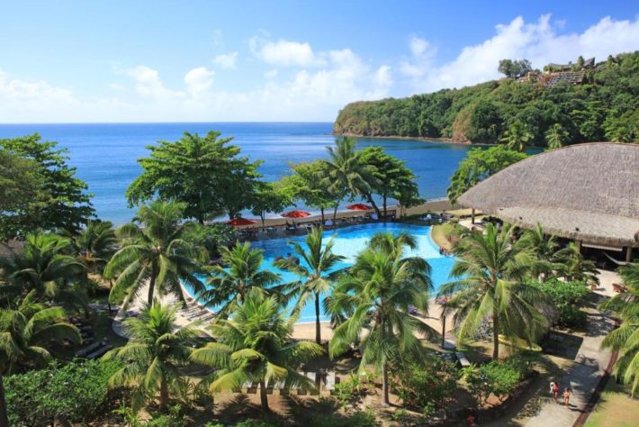 hotel romântico na polinésia francesa com praia privativa