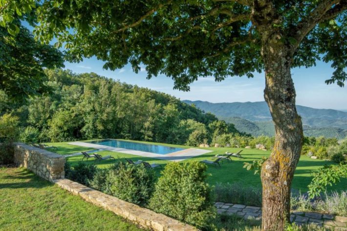 hotel romântico na toscana com piscina ao ar livre