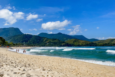 Pousadas pé na areia em Maresias