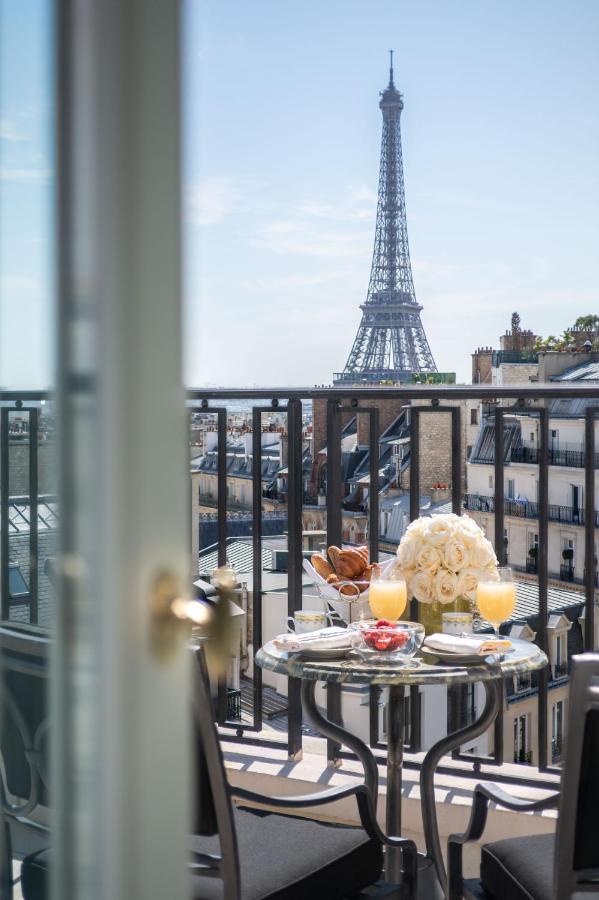 Melhores Hotéis na Champs-Élysées em Paris para Casais 
