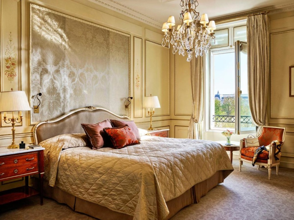 Hotéis Românticos para Casais em Paris Lua de Mel
