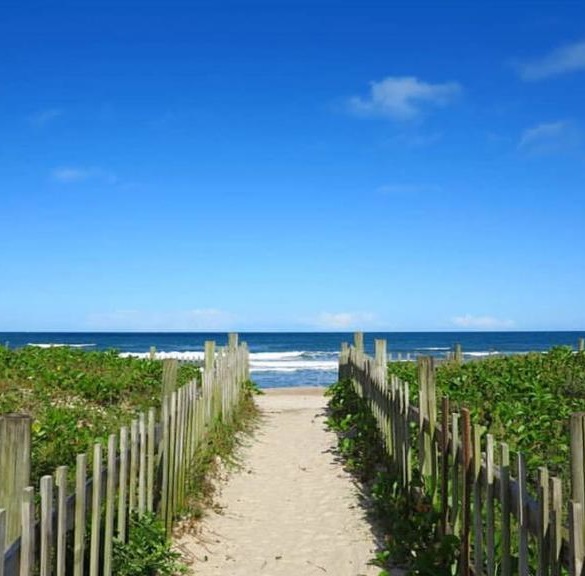 As melhores pousadas na Praia da Ferrugem perto da praia e para todos os orçamentos