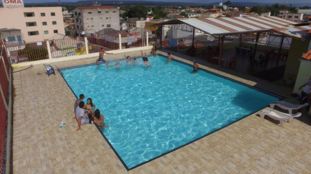 pousadas e hotéis em Pirapora com piscina