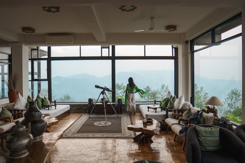 O novo bar do hotel com vista panorâmica para a cordilheira do Himalaia. Uma pena que quando fomos o tempo estava encoberto e não conseguimos apreciar a vista.