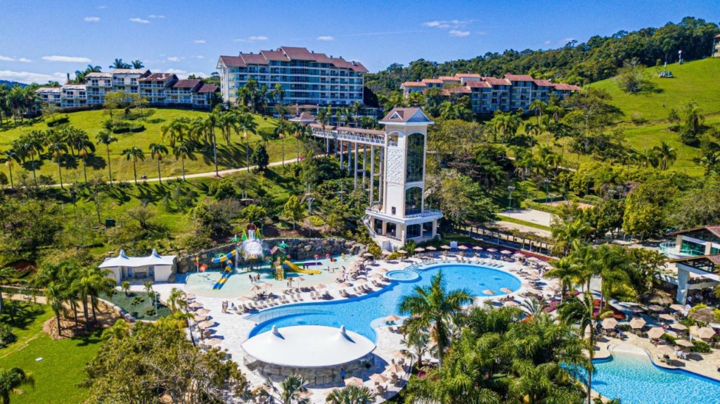 melhores hoteis com piscina aquecida em Santa Catarina