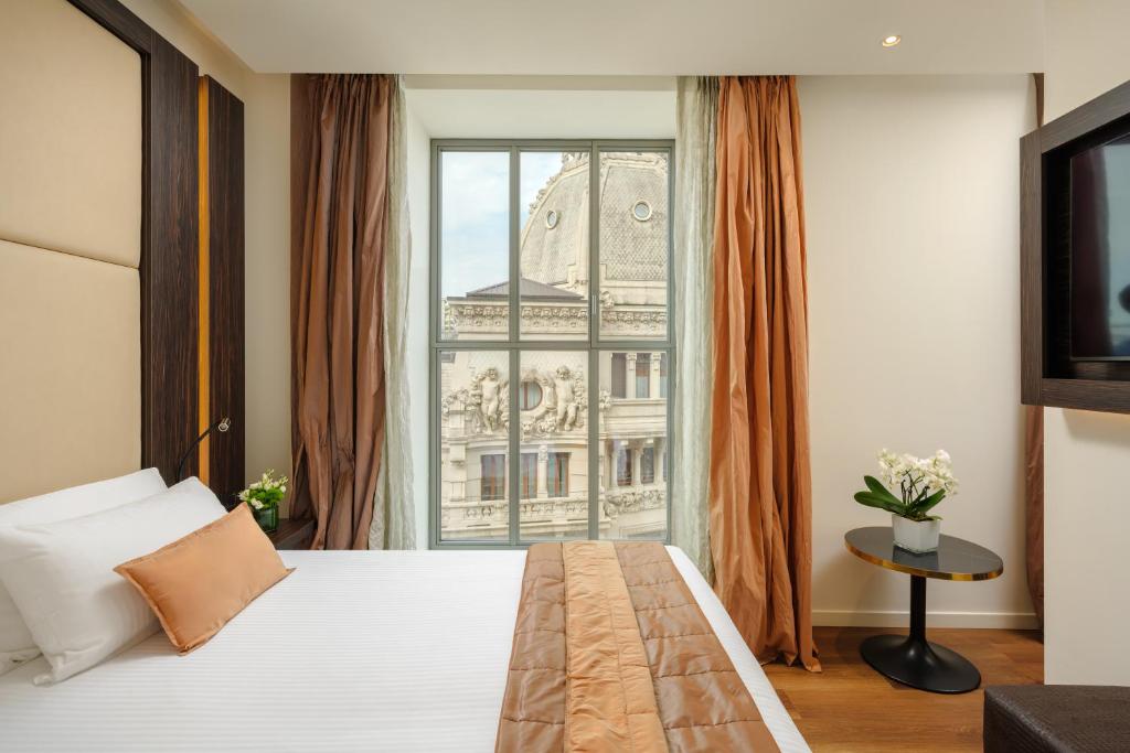 hotéis mais bem localizados em Milão