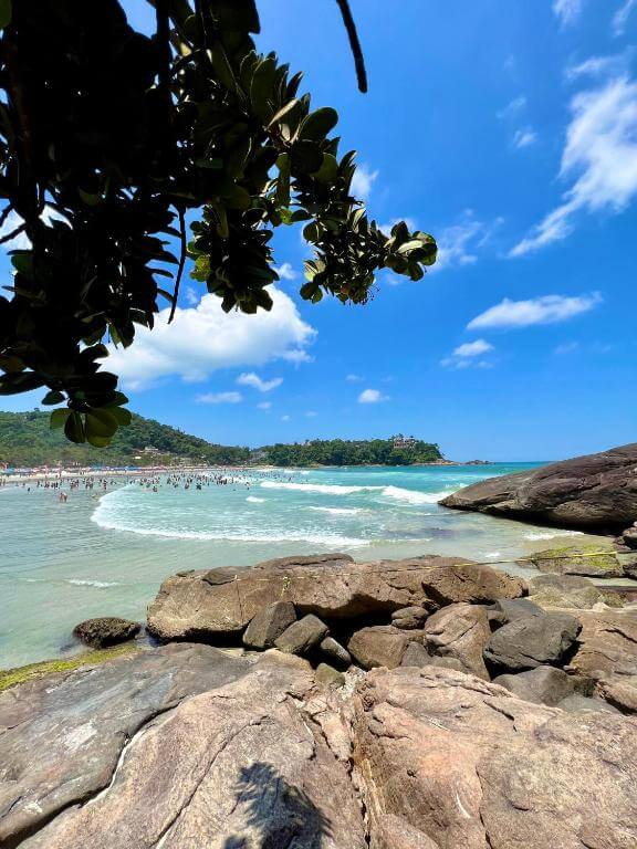 Melhores pousadas na Praia Grande em Ubatuba para curtir o mar de perto